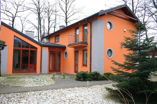 Detached house in Milanówek