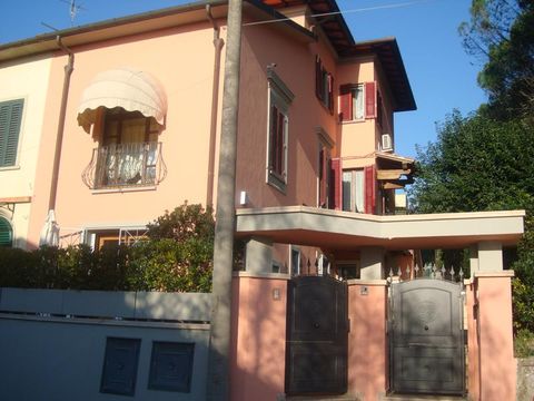 Detached house in Montecatini Terme