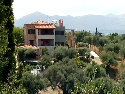 Villa in Alissos