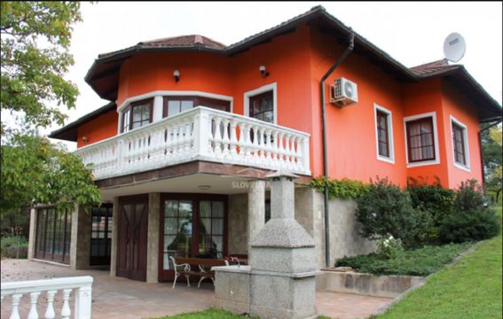 Villa in Sevnica