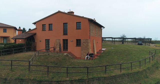 Townhouse in San Miniato