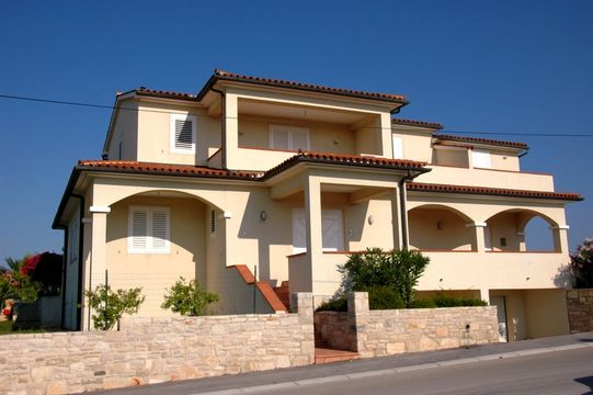 Villa in Premantura