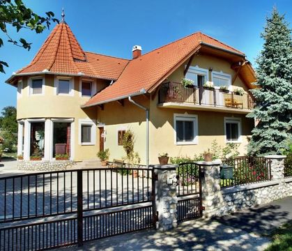 Villa in Heviz