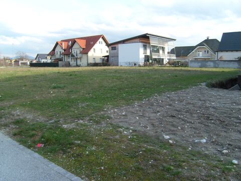Land in Domzale