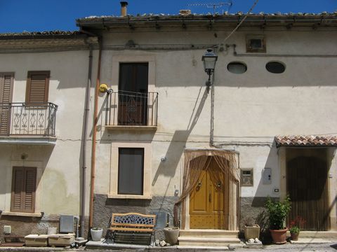 Semi-detached house in Fagnano Alto
