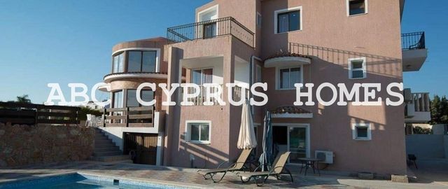 Hotel in Paphos