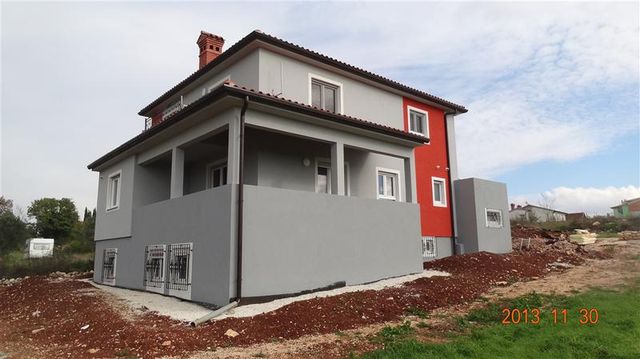 Detached house in Pula
