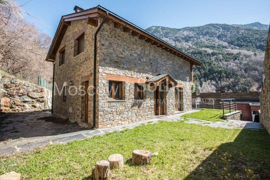 Cottage in Ordino