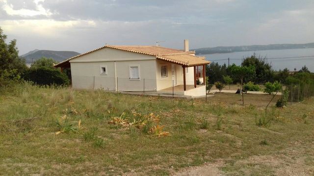 Detached house in Salanti