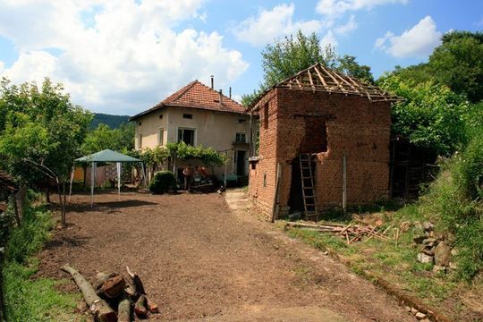 Detached house in Cherni Vrah