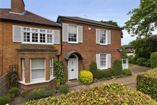 House in Esher