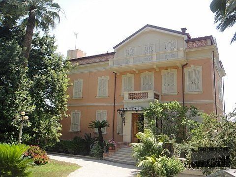 Villa in San Remo
