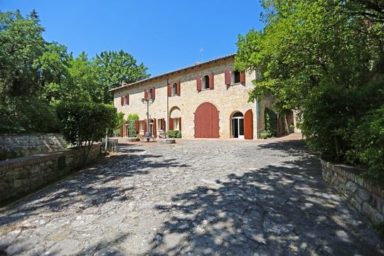 Villa in Cetona