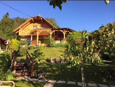 Detached house in Jesenice
