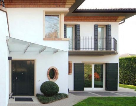 Detached house in Padova