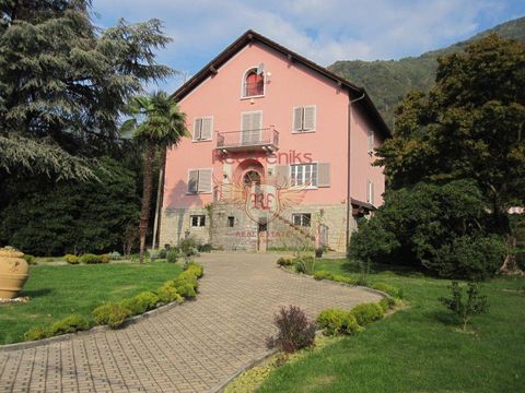 Villa in Lenno